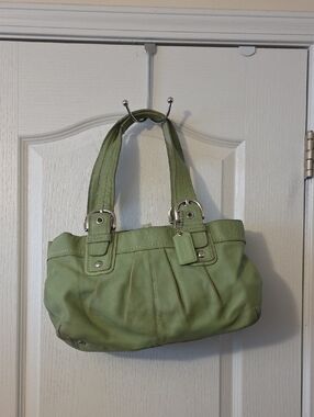 VINTAGE COACH GREEN LEATHERSHOULDER BAG- WOMEN'S TOTE